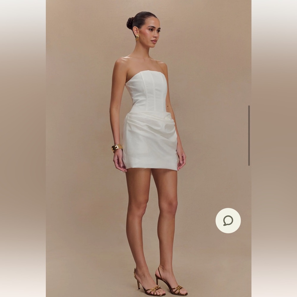 Meshki Sasha
Taffeta Strapless Corset Mini Dress - White - Picture 4 of 10